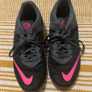Nike womens running shoes